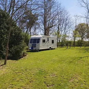https://les-fontenelles.hotels-rhonealpes.com